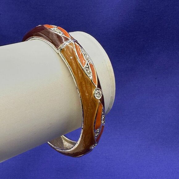 VTG Three-Tone Enamel Hinged Bangle Bracelet w/Crystal Accents - Picture 3 of 14